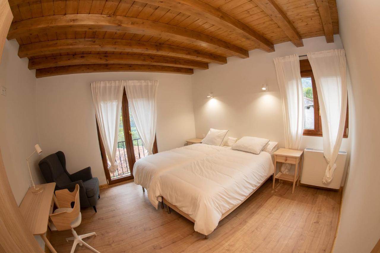 Apartamentos Los Picos De Europa Colio Екстериор снимка